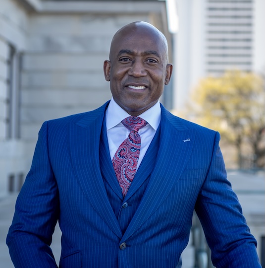Photo of Dr. Luvell L. Glanton Jr.